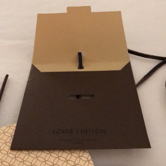Louis Vuitton Gift Card Set. Unmarked, new. - Picture 7 of 8